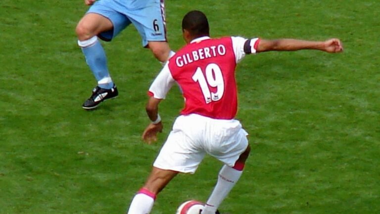 Brasileiros da história do Arsenal